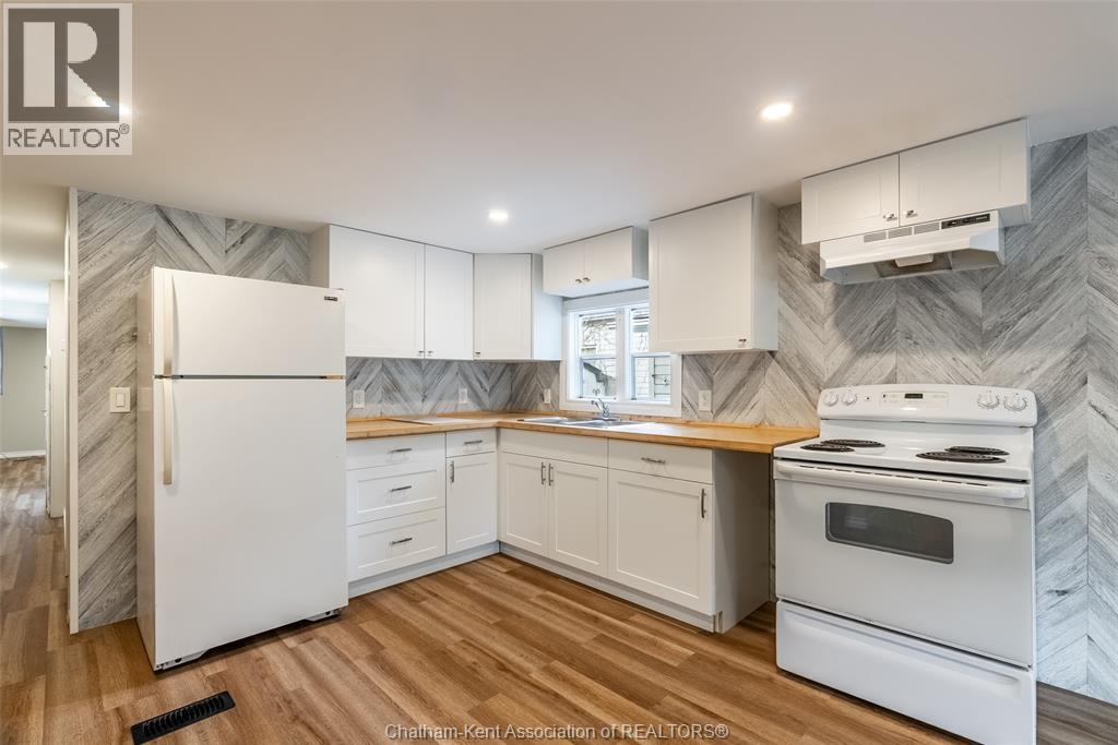 #29 9480 Longwoods ROAD - 12