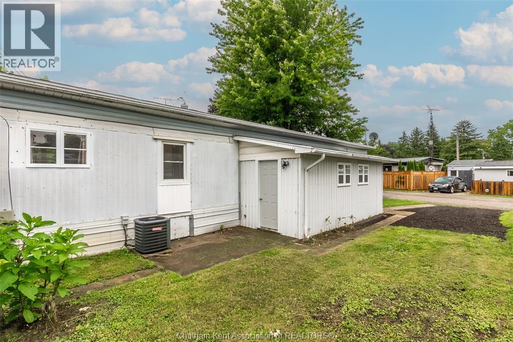 #29 9480 Longwoods ROAD - Image 4