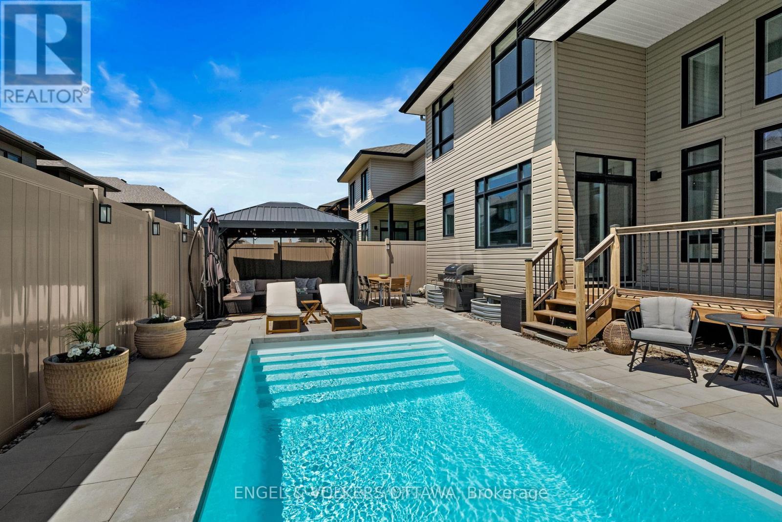 351 SHUTTLEWORTH DRIVE - 45