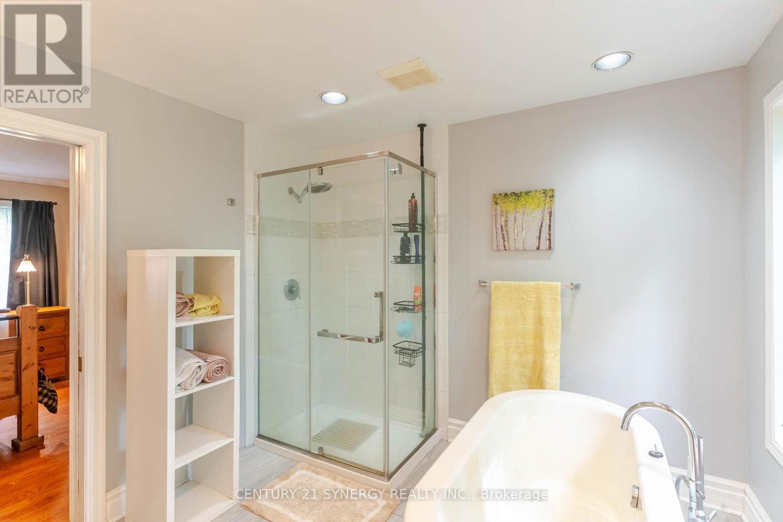 306 MCGREGOR DRIVE - 14
