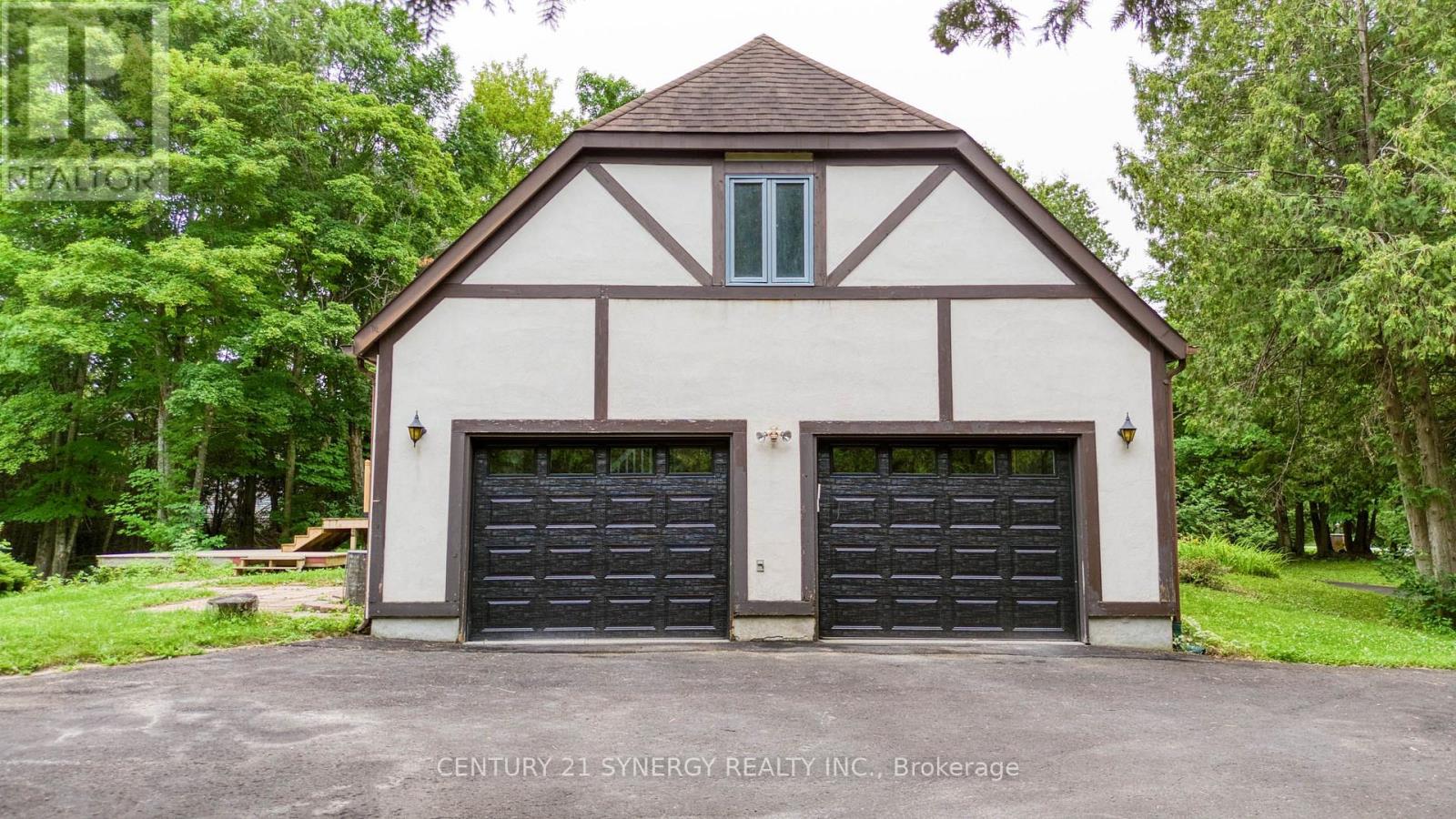 306 MCGREGOR DRIVE - 31