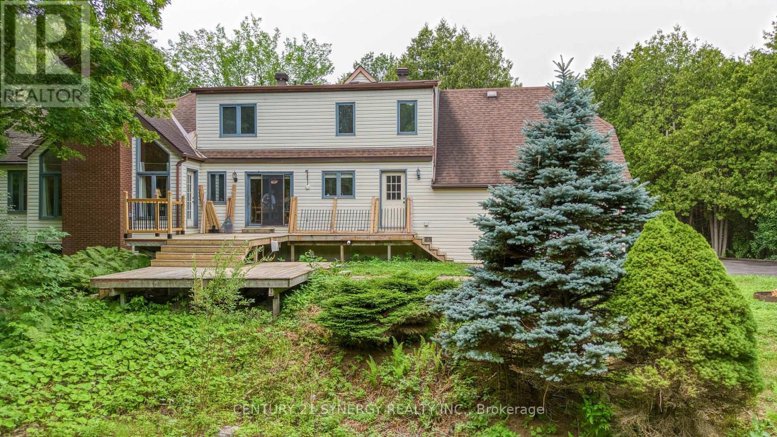 306 MCGREGOR DRIVE - 32