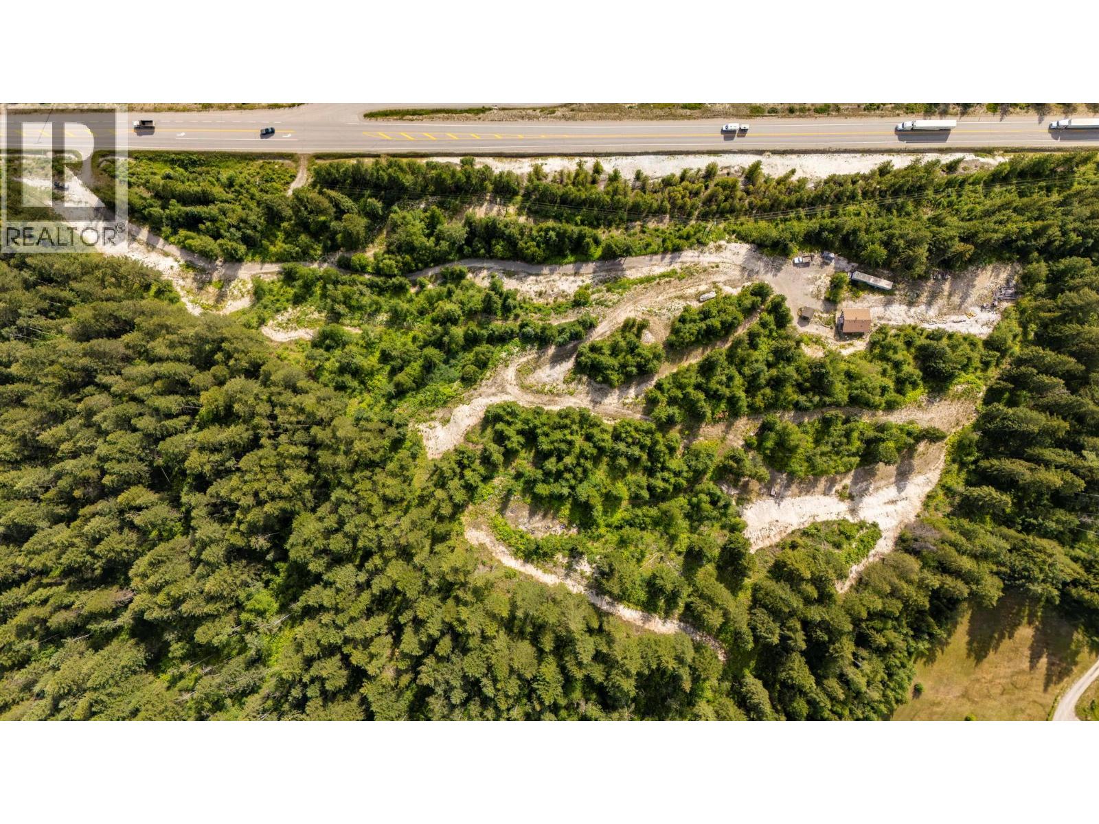 1664 TRANS CANADA N Highway - 10