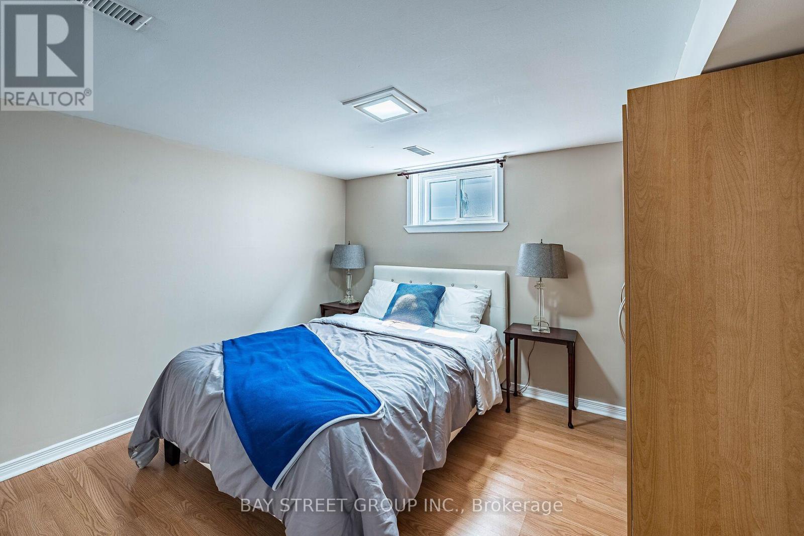 88 FREY CRESCENT - 40