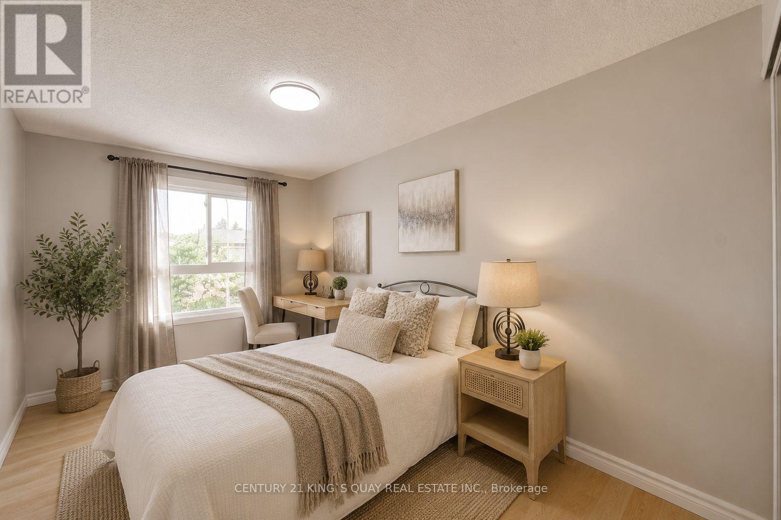 17 CROXLEY GREEN - Image 13