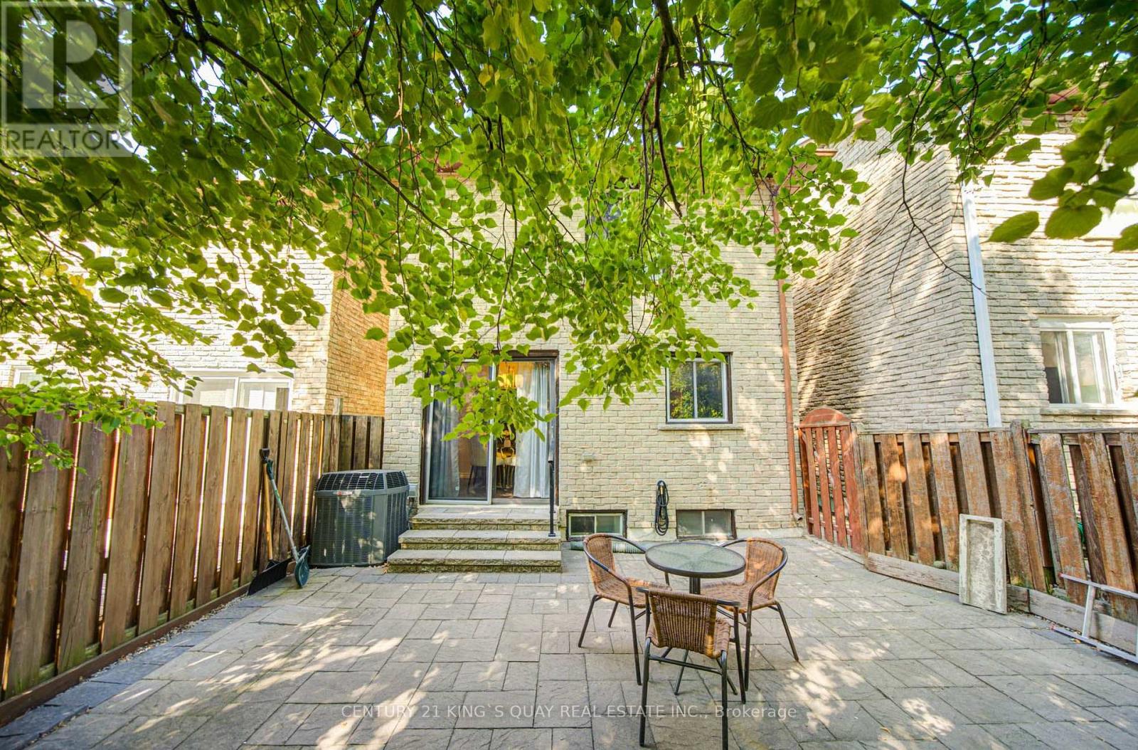 17 CROXLEY GREEN - Image 17