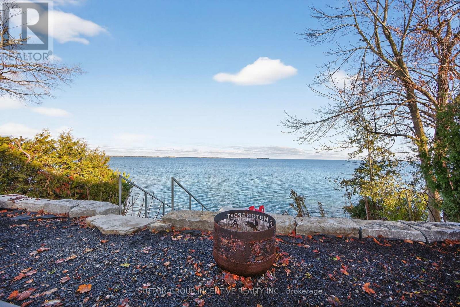 211 MOON POINT DRIVE - 28