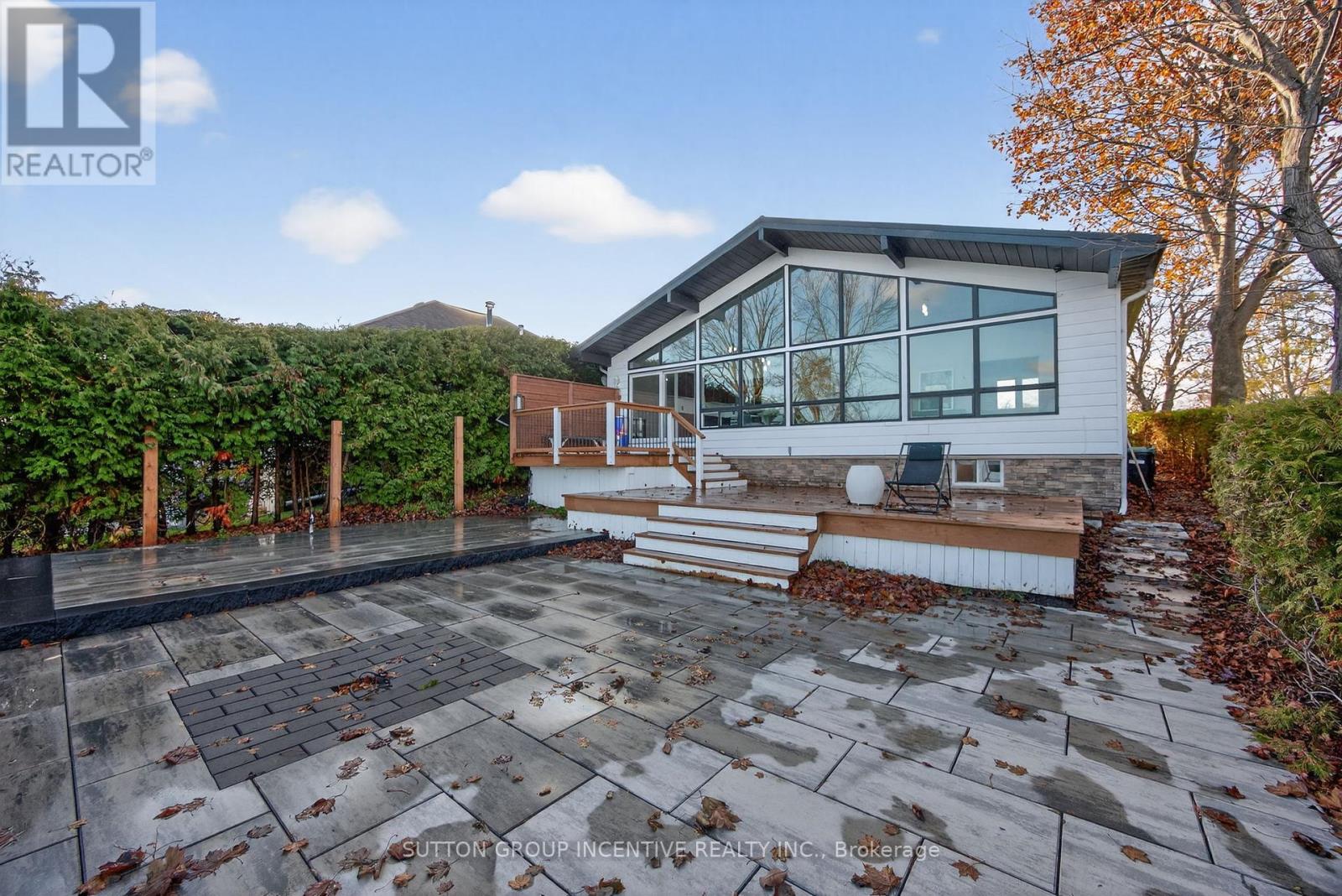 211 MOON POINT DRIVE - 23