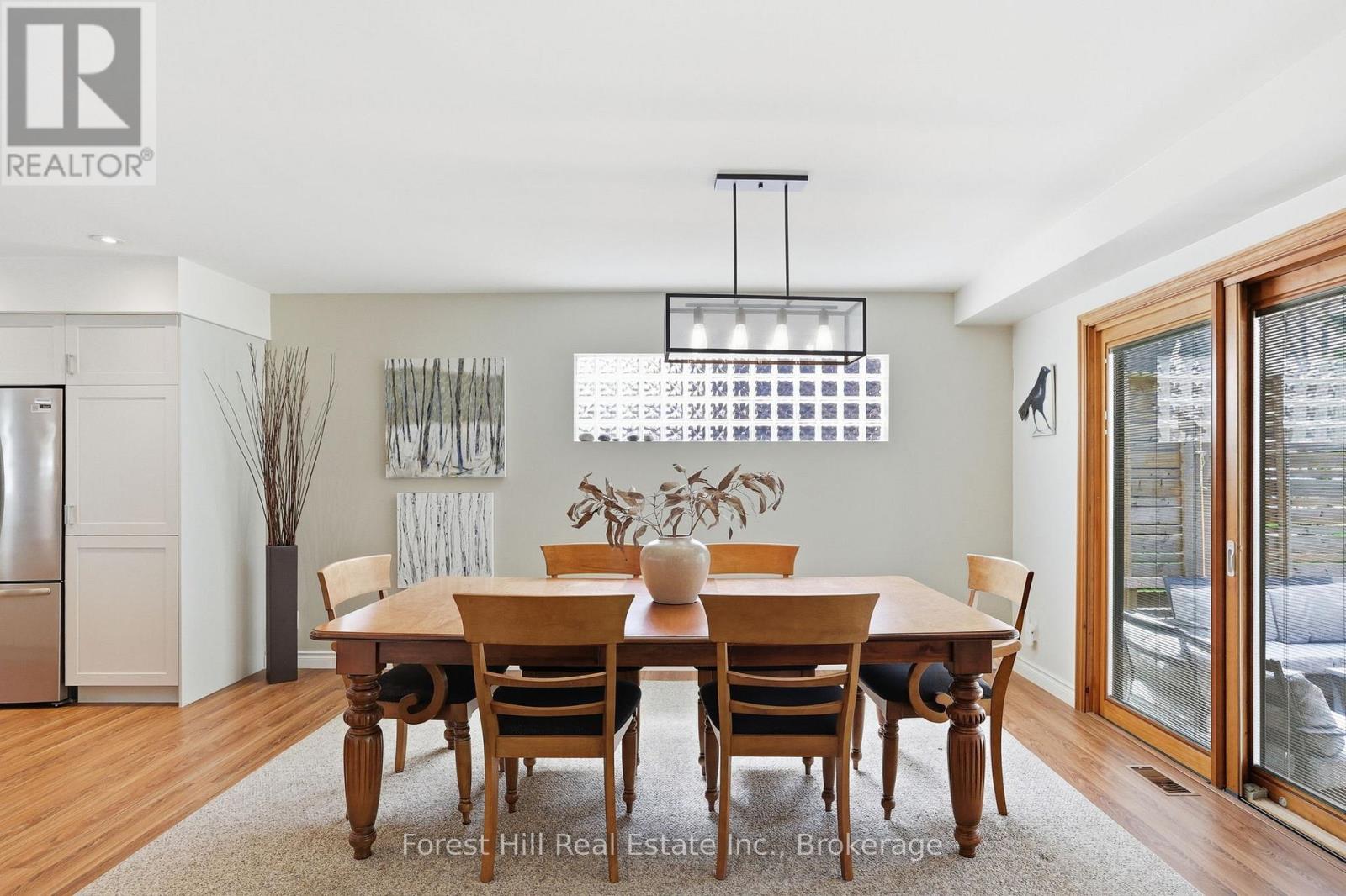 81 ST LAWRENCE STREET - 12