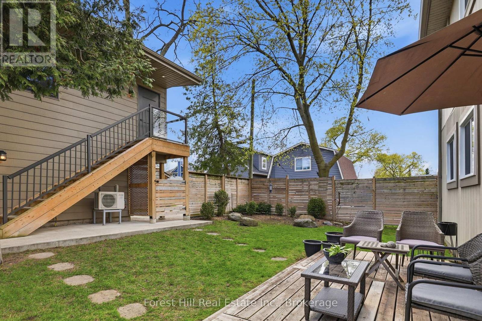 81 ST LAWRENCE STREET - 35