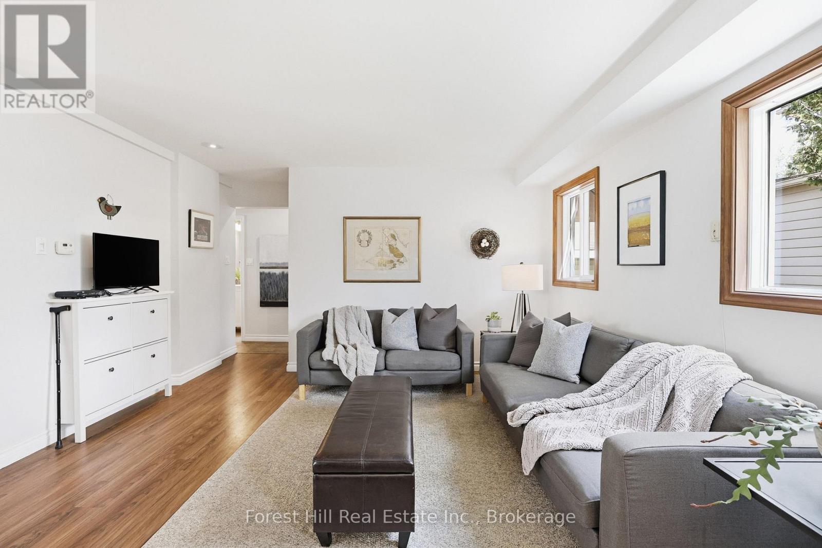 81 ST LAWRENCE STREET - 8