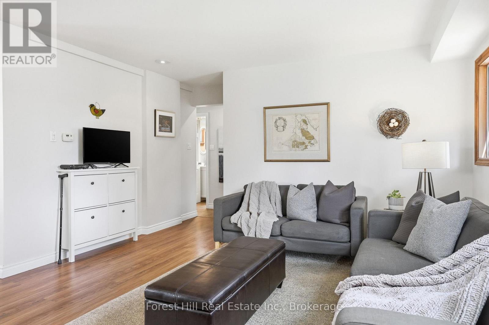 81 ST LAWRENCE STREET - 9
