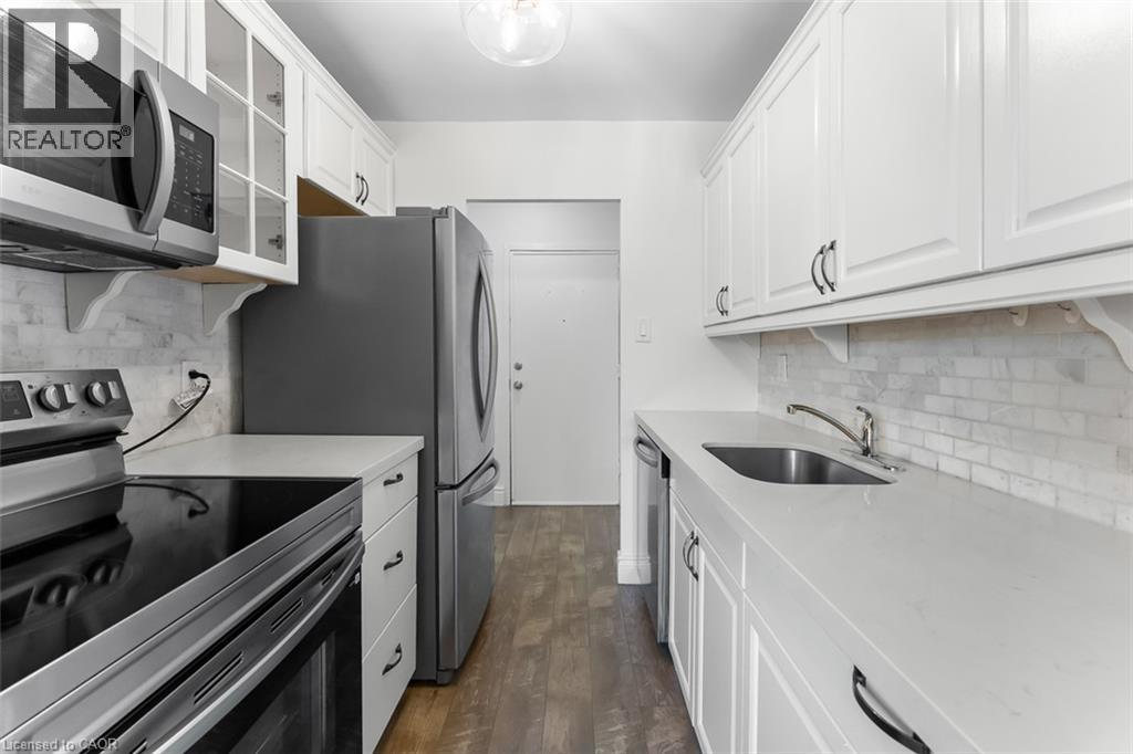 #403 2485 WOKING Crescent - Image 11