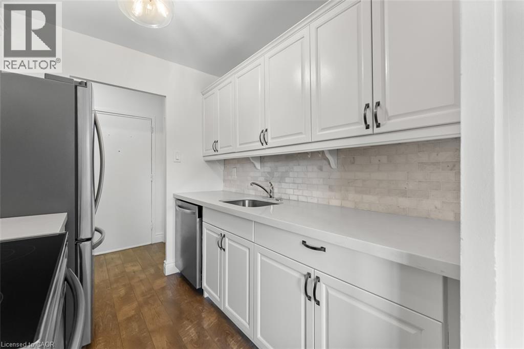 #403 2485 WOKING Crescent - Image 14