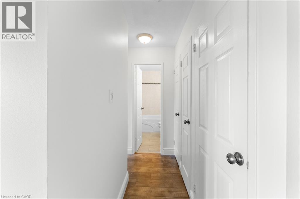 #403 2485 WOKING Crescent - Image 19
