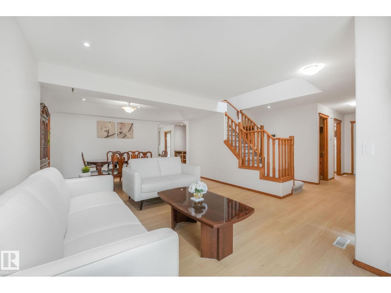 177 kulawy DR N NW - 4