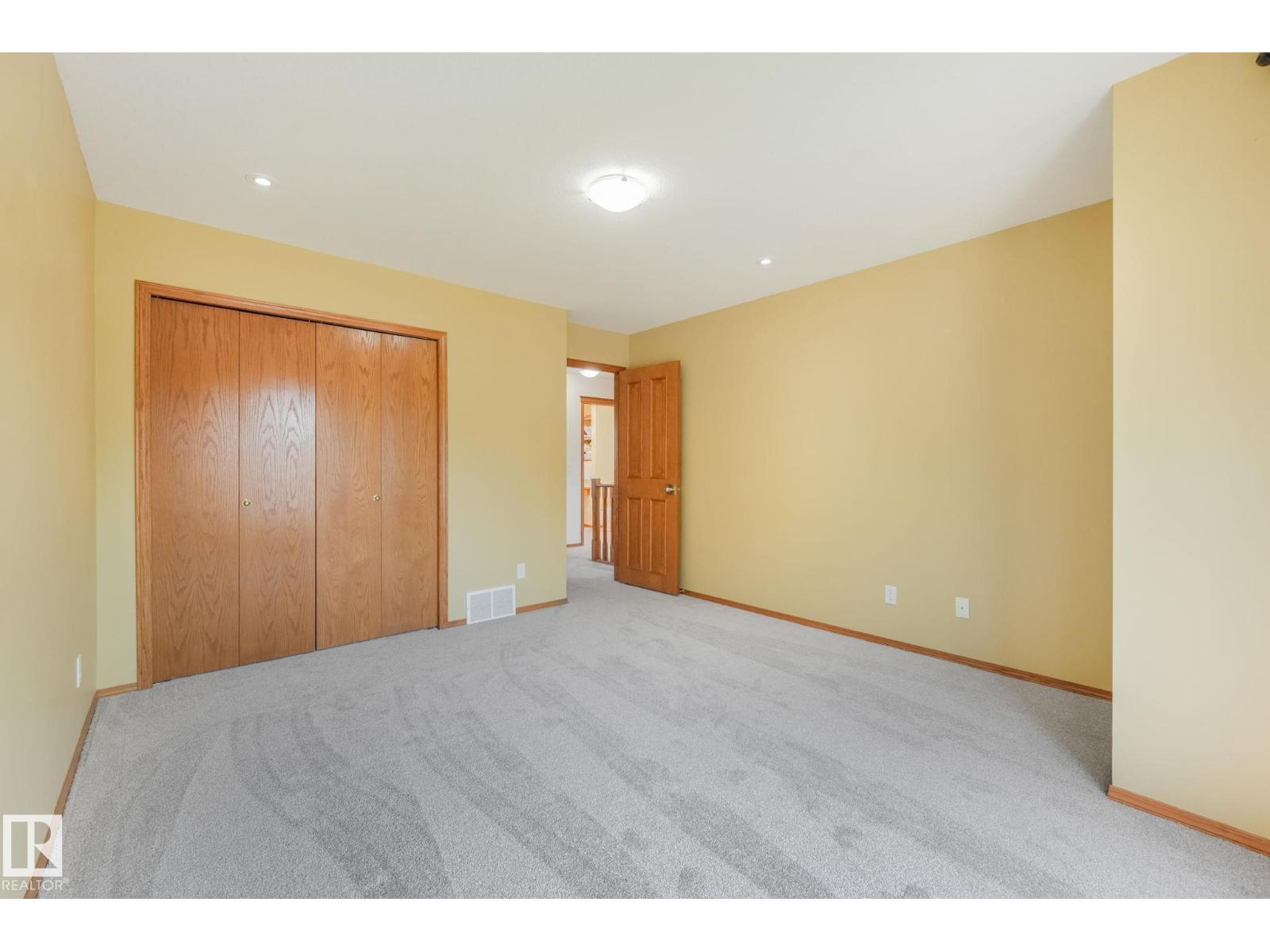 177 kulawy DR N NW - 21