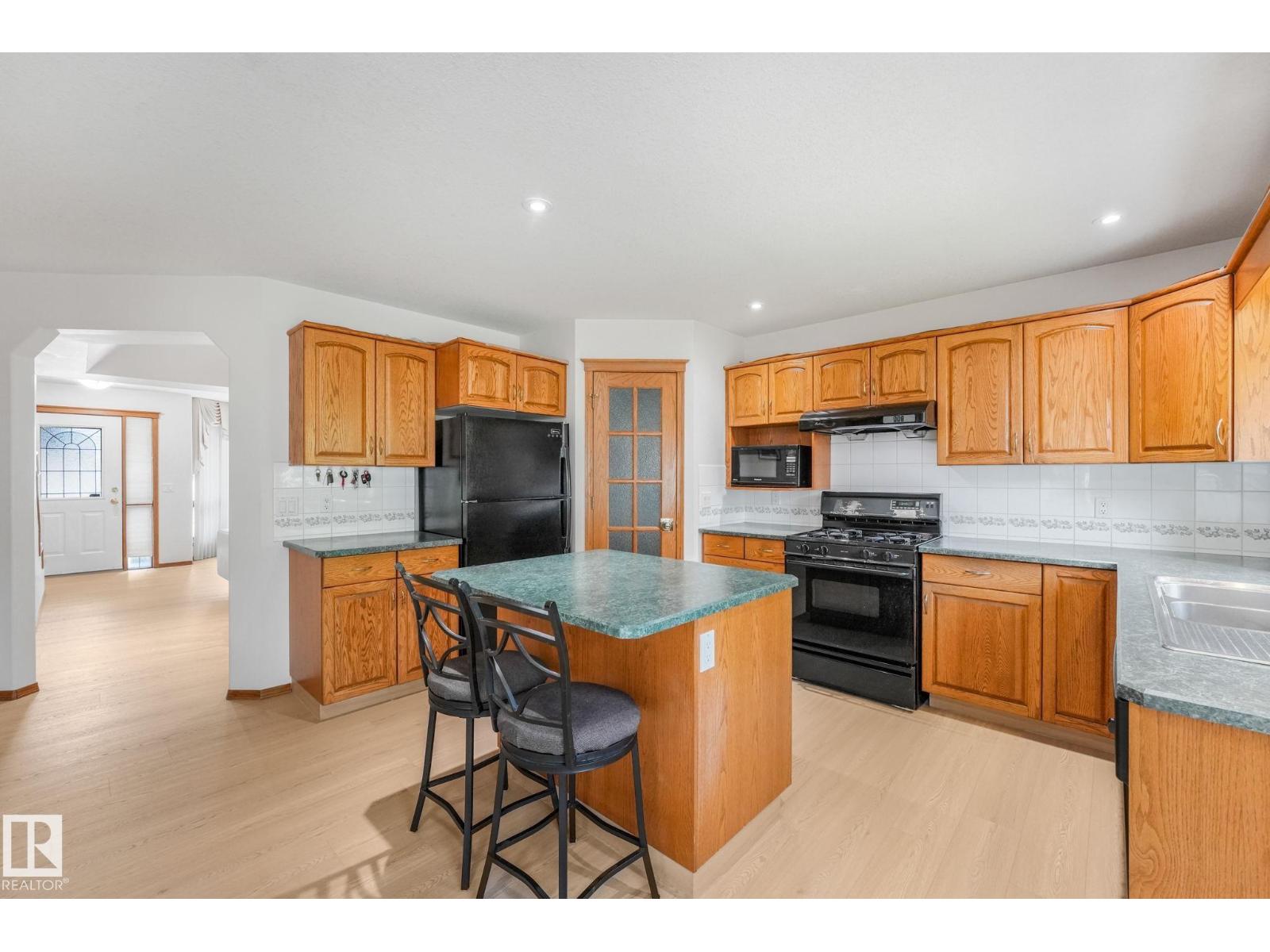 177 kulawy DR N NW - 9