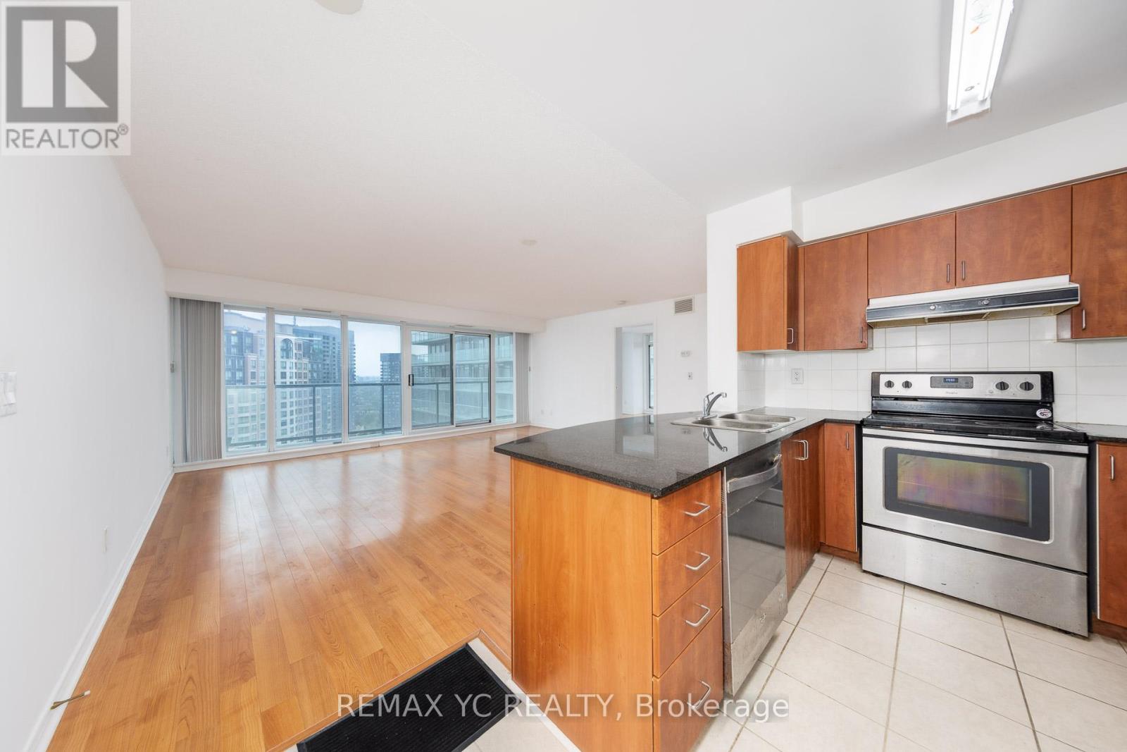 #2410 5500 YONGE STREET - 5