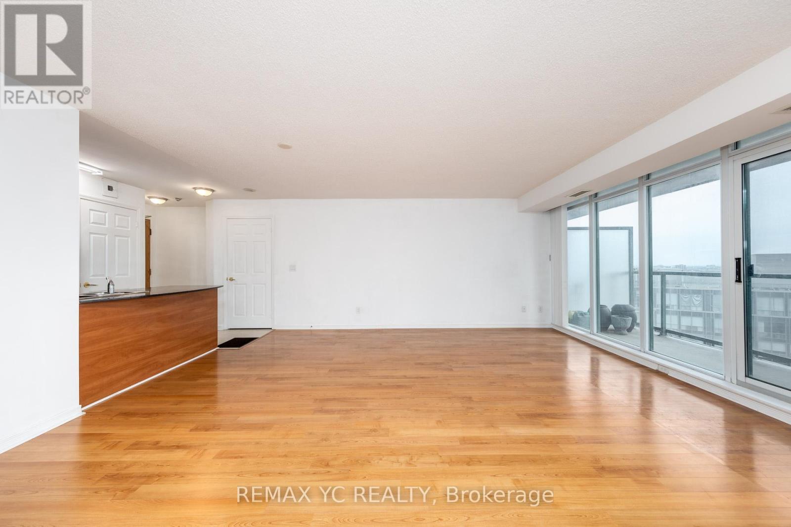 #2410 5500 YONGE STREET - 8