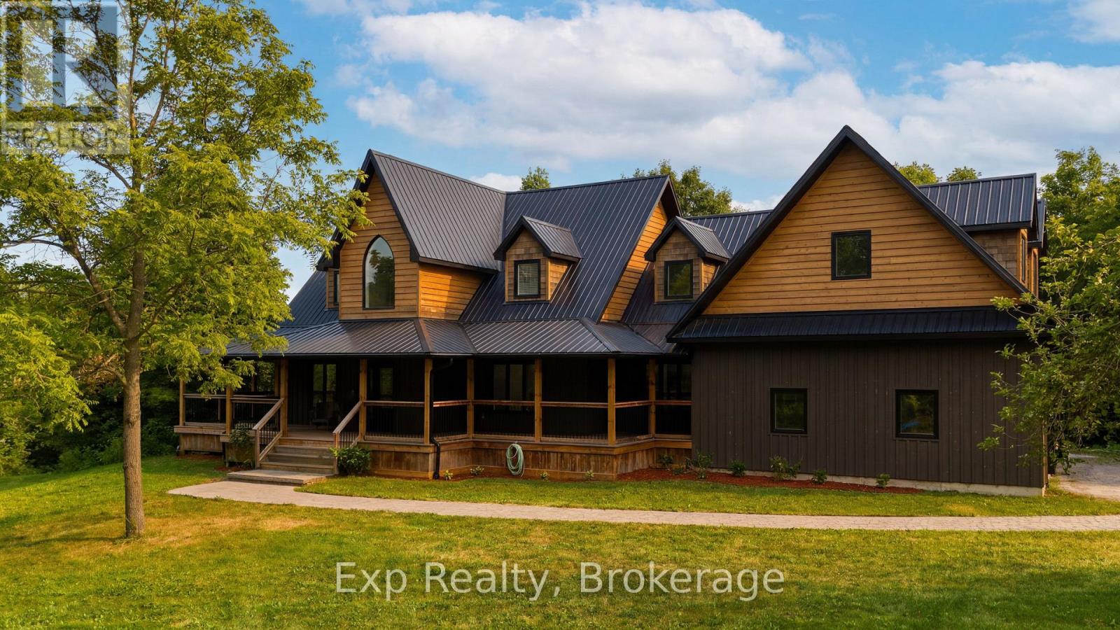 37 BOWEN ROAD - 1