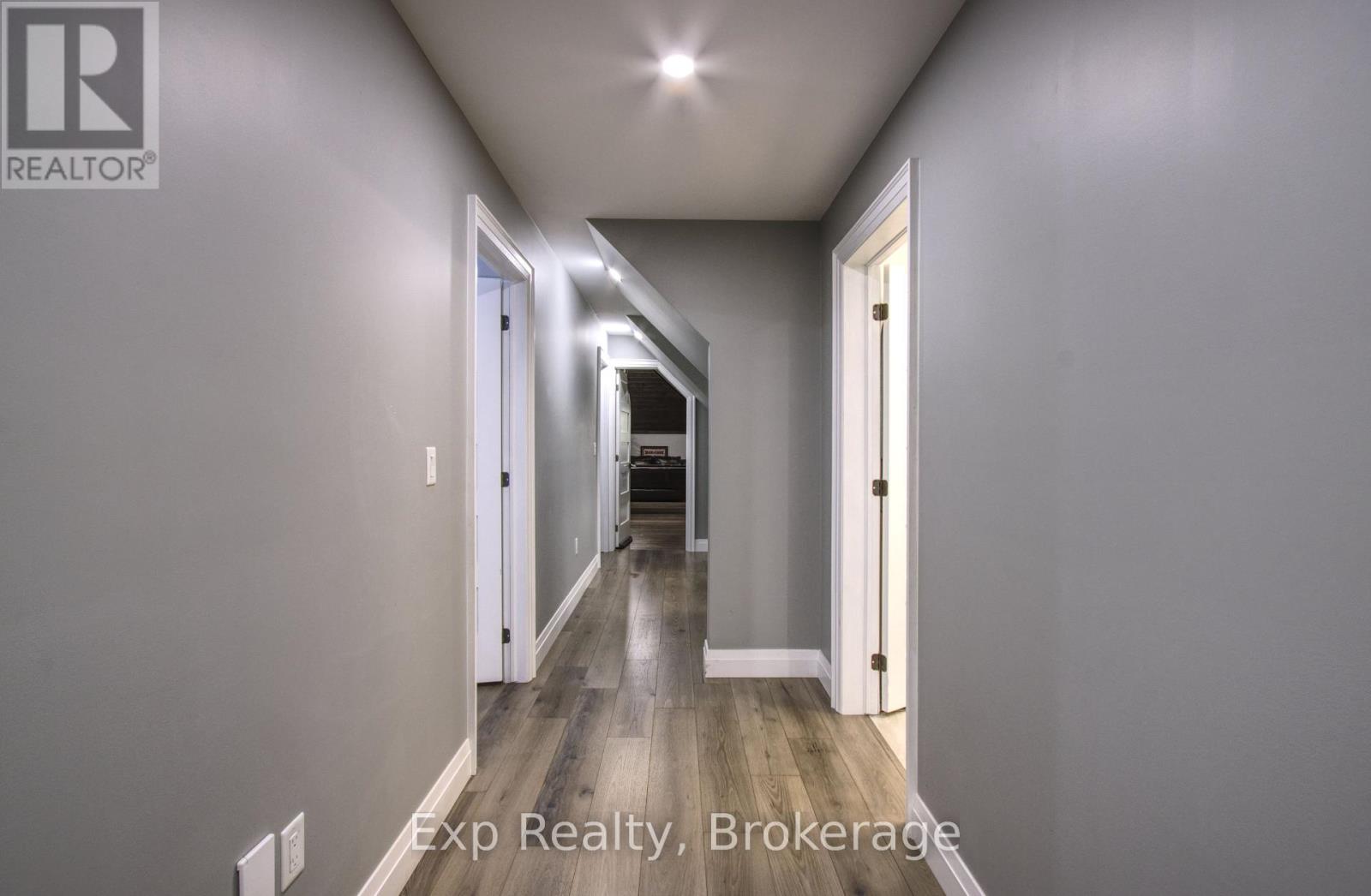 37 BOWEN ROAD - Image 23