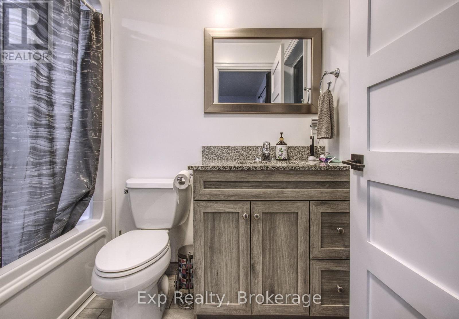 37 BOWEN ROAD - Image 29