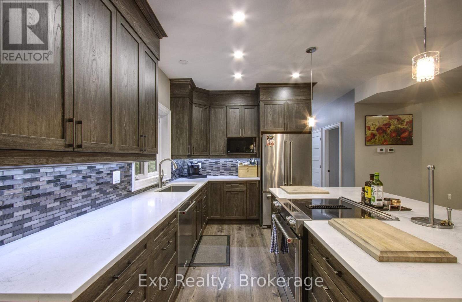 37 BOWEN ROAD - Image 5