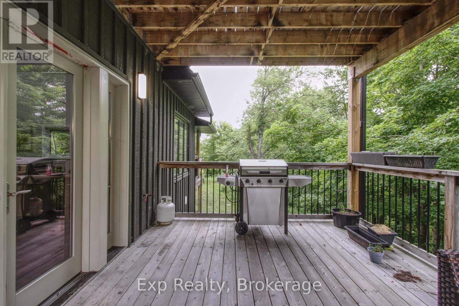 37 BOWEN ROAD - Image 9