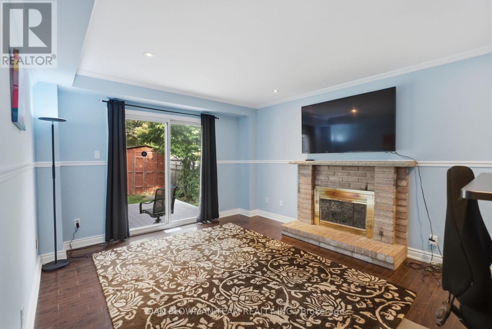 23 ELMEROY COURT - 13
