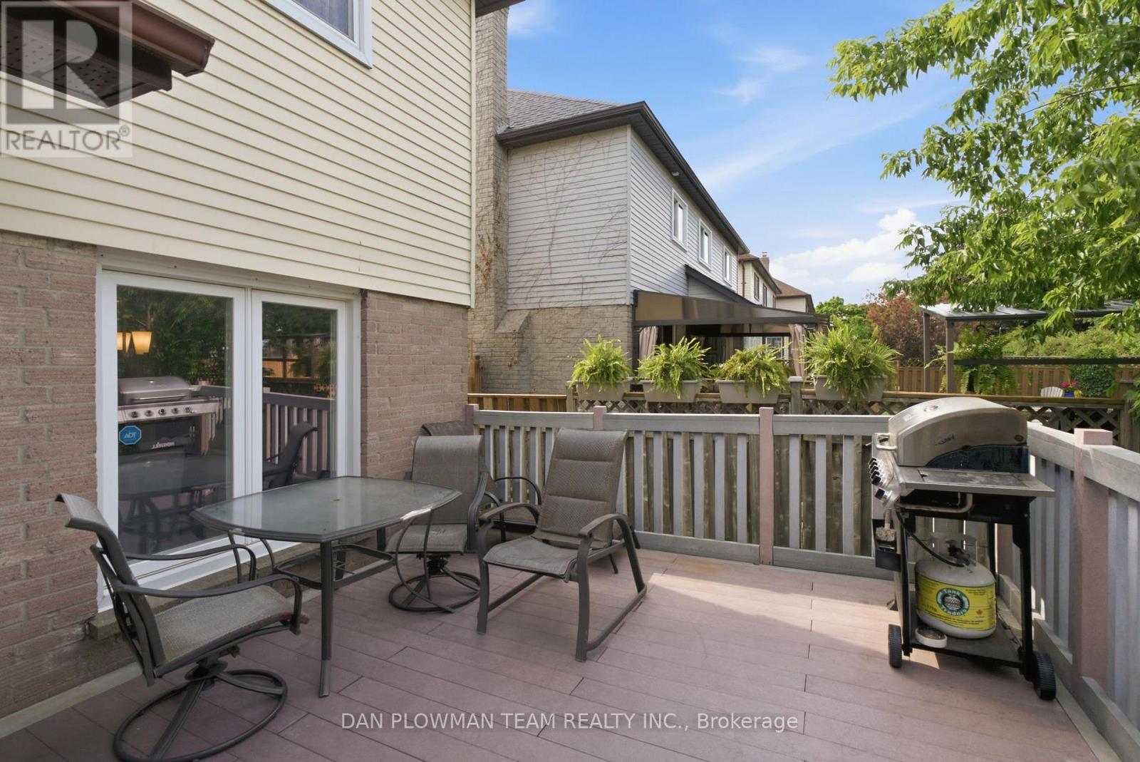 23 ELMEROY COURT - 34