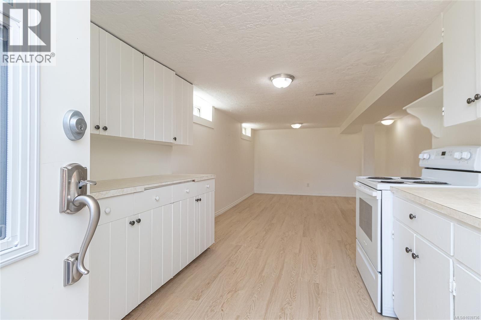 3433 Bethune Ave, Saanich