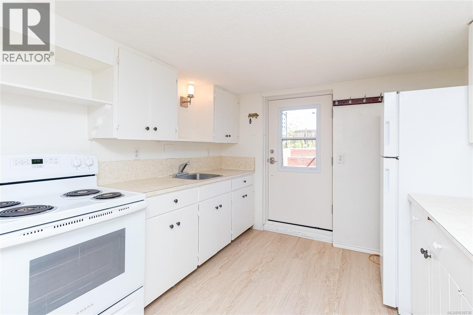 3433 Bethune Ave, Saanich
