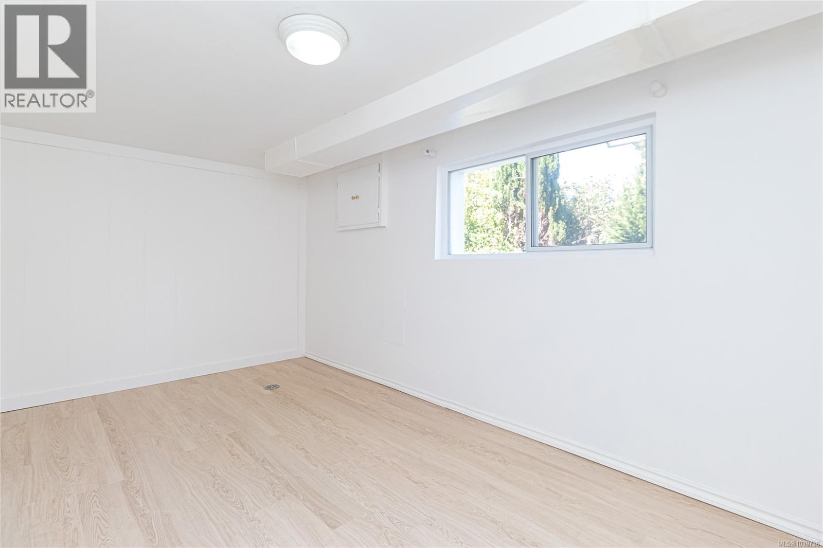 3433 Bethune Ave, Saanich