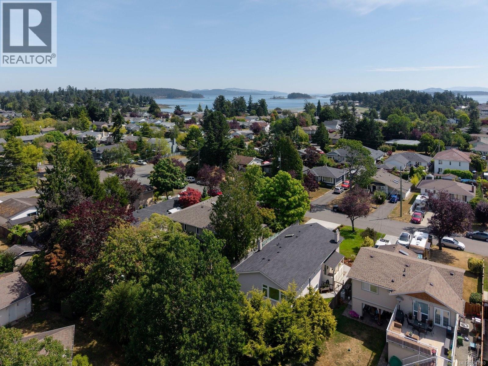 10206 Almond St - 39