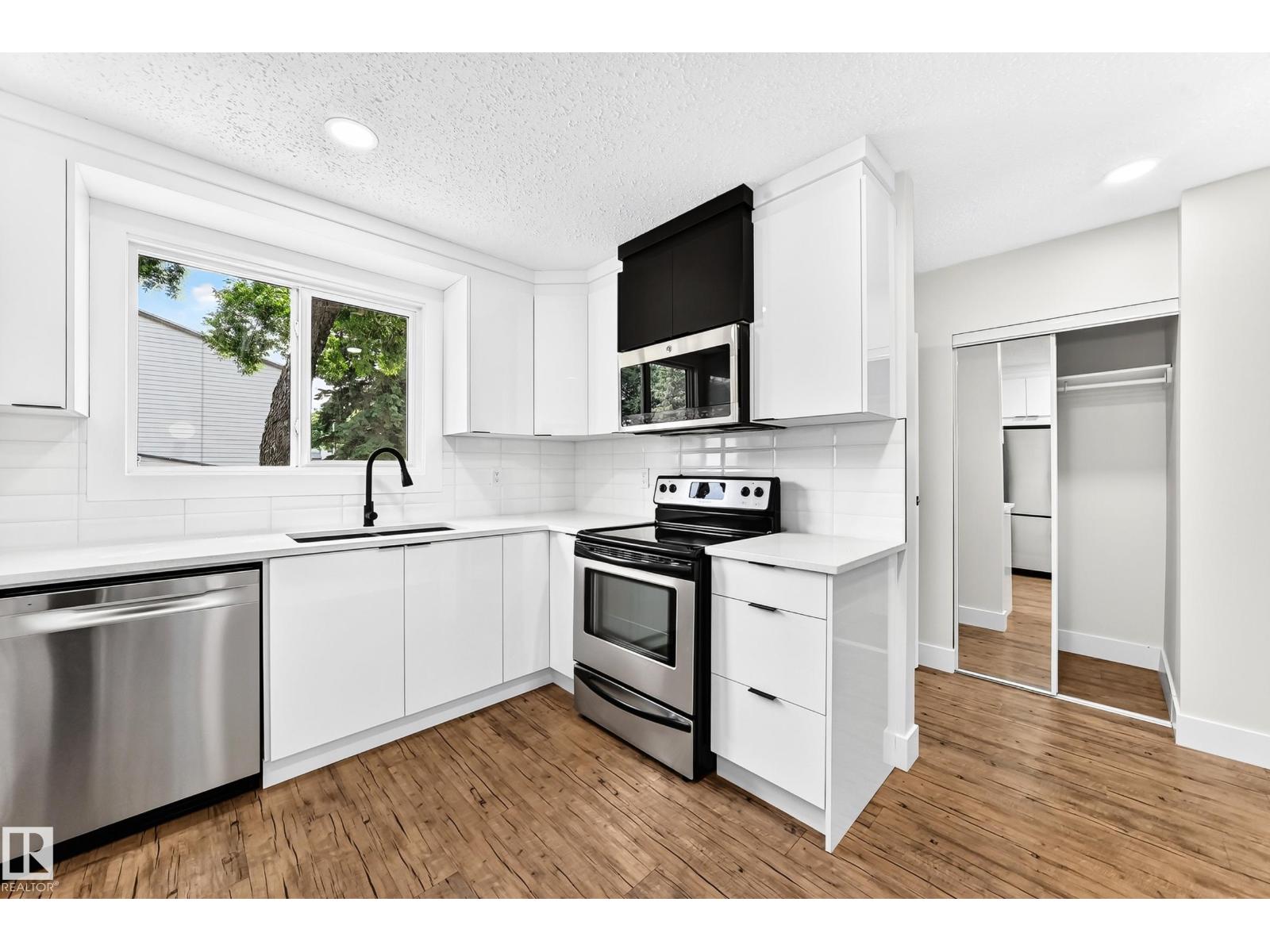 3119 144 AV NW - 15
