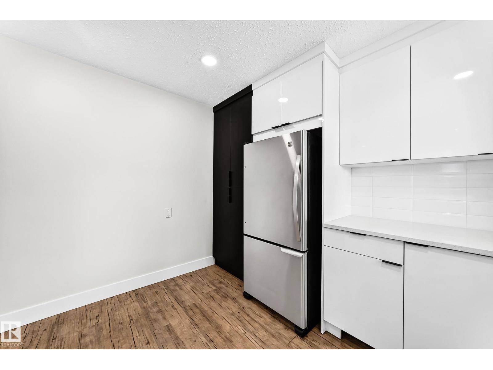 3119 144 AV NW - 17