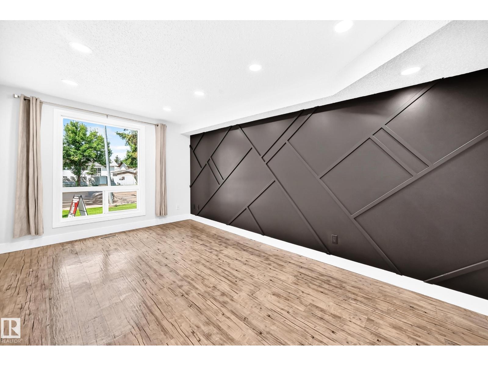 3119 144 AV NW - 18