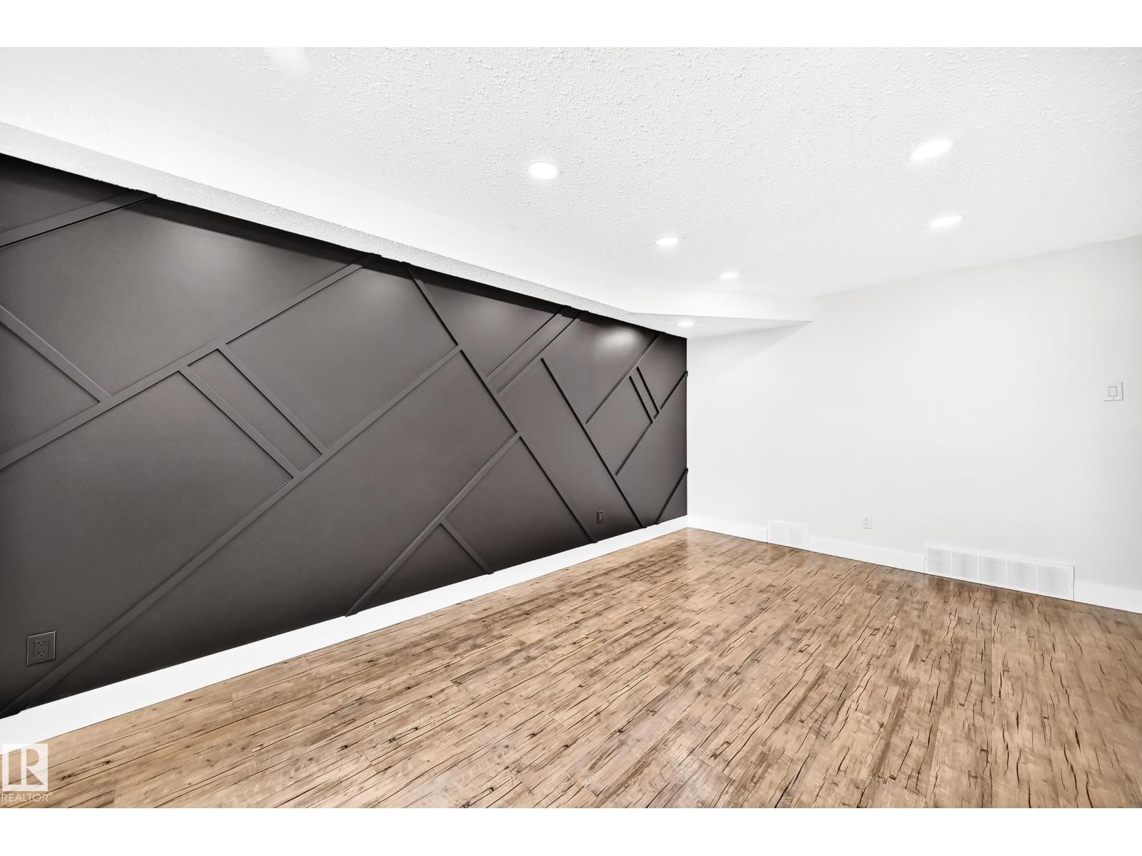 3119 144 AV NW - 21