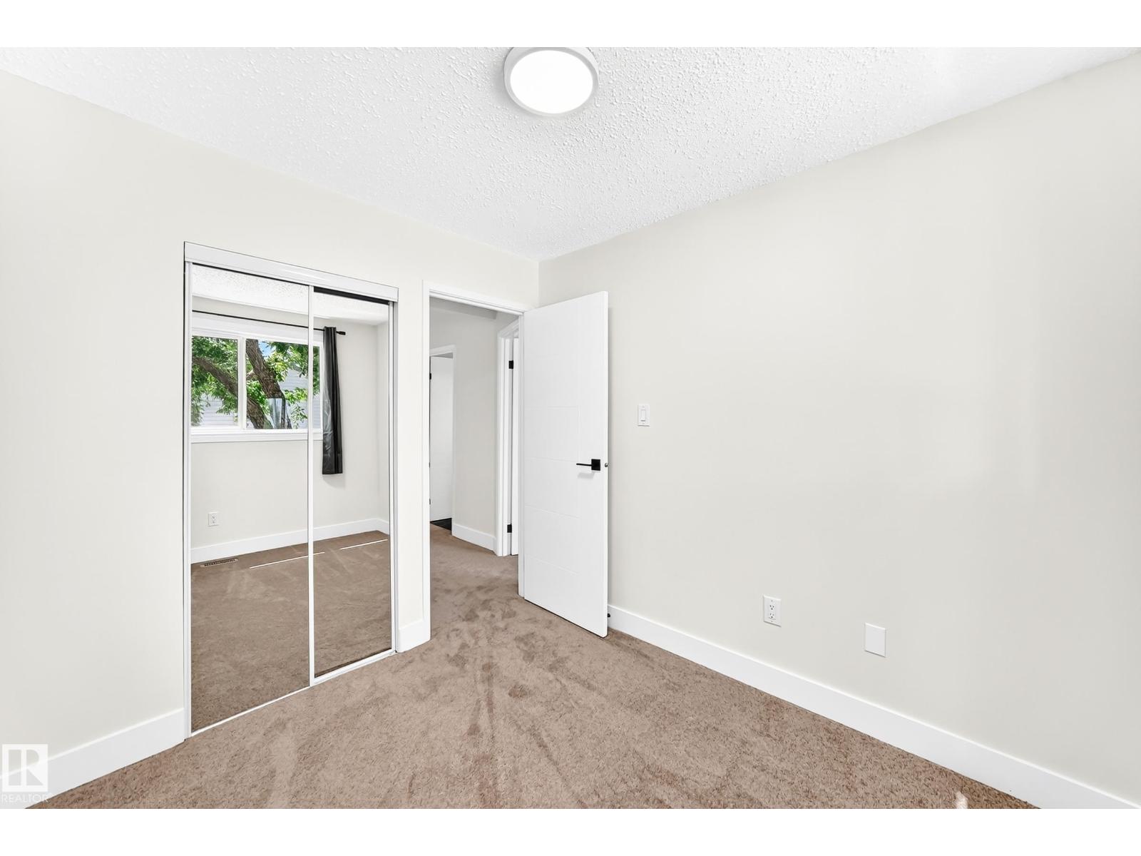 3119 144 AV NW - 31