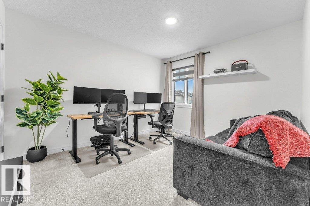 2107 14 AV NW - 20