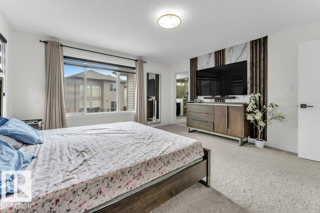 2107 14 AV NW - 25