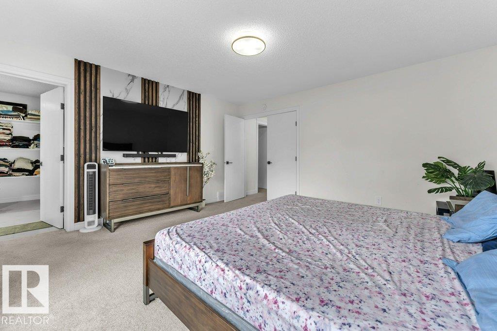 2107 14 AV NW - 29