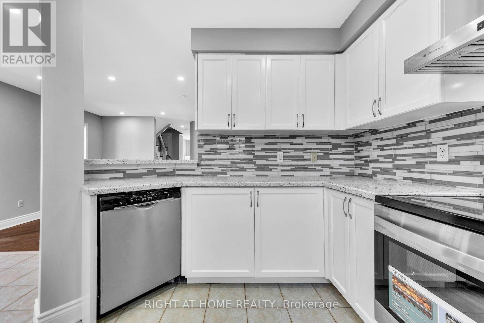 #7 5260 MCFARREN BOULEVARD - 10