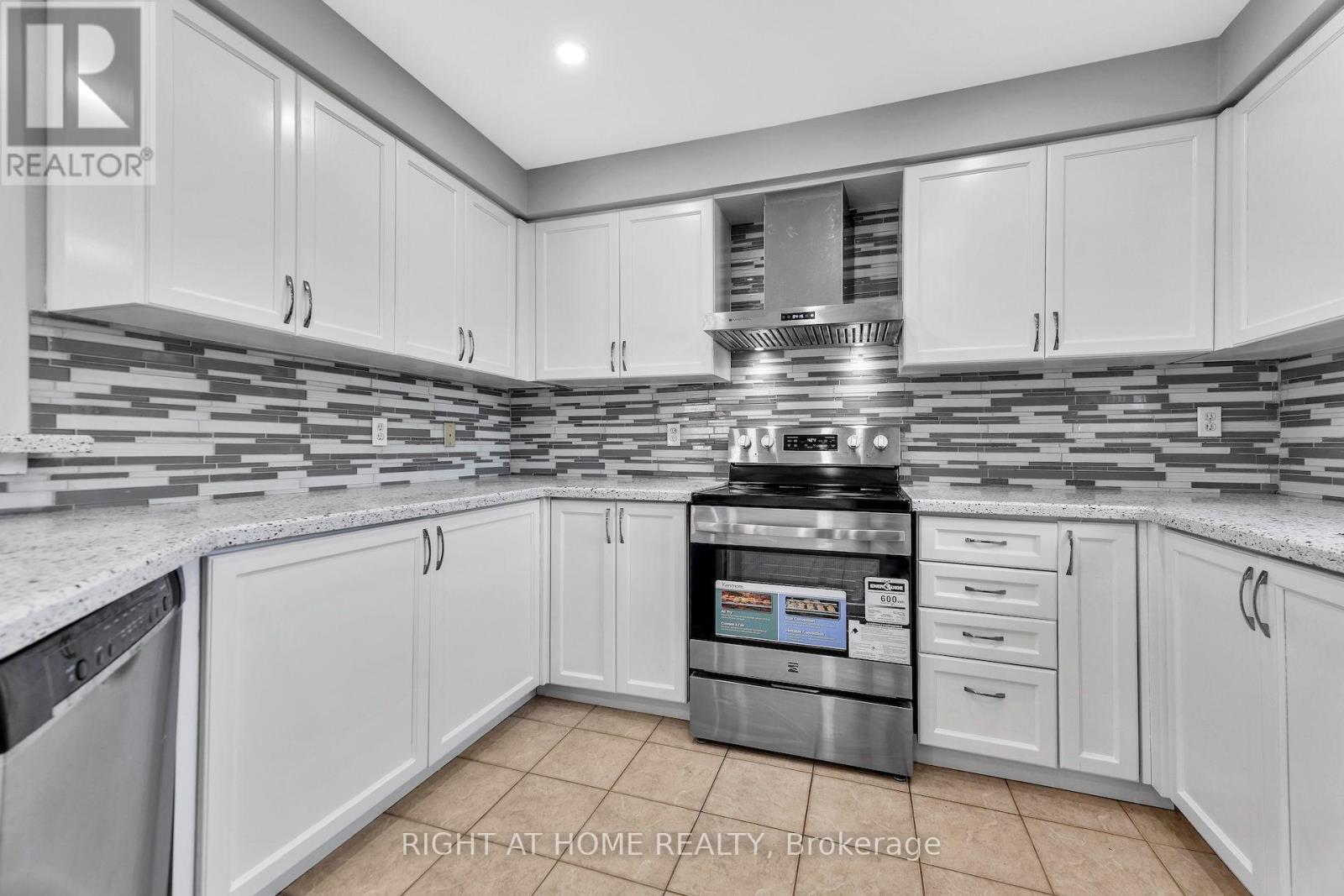 #7 5260 MCFARREN BOULEVARD - 9