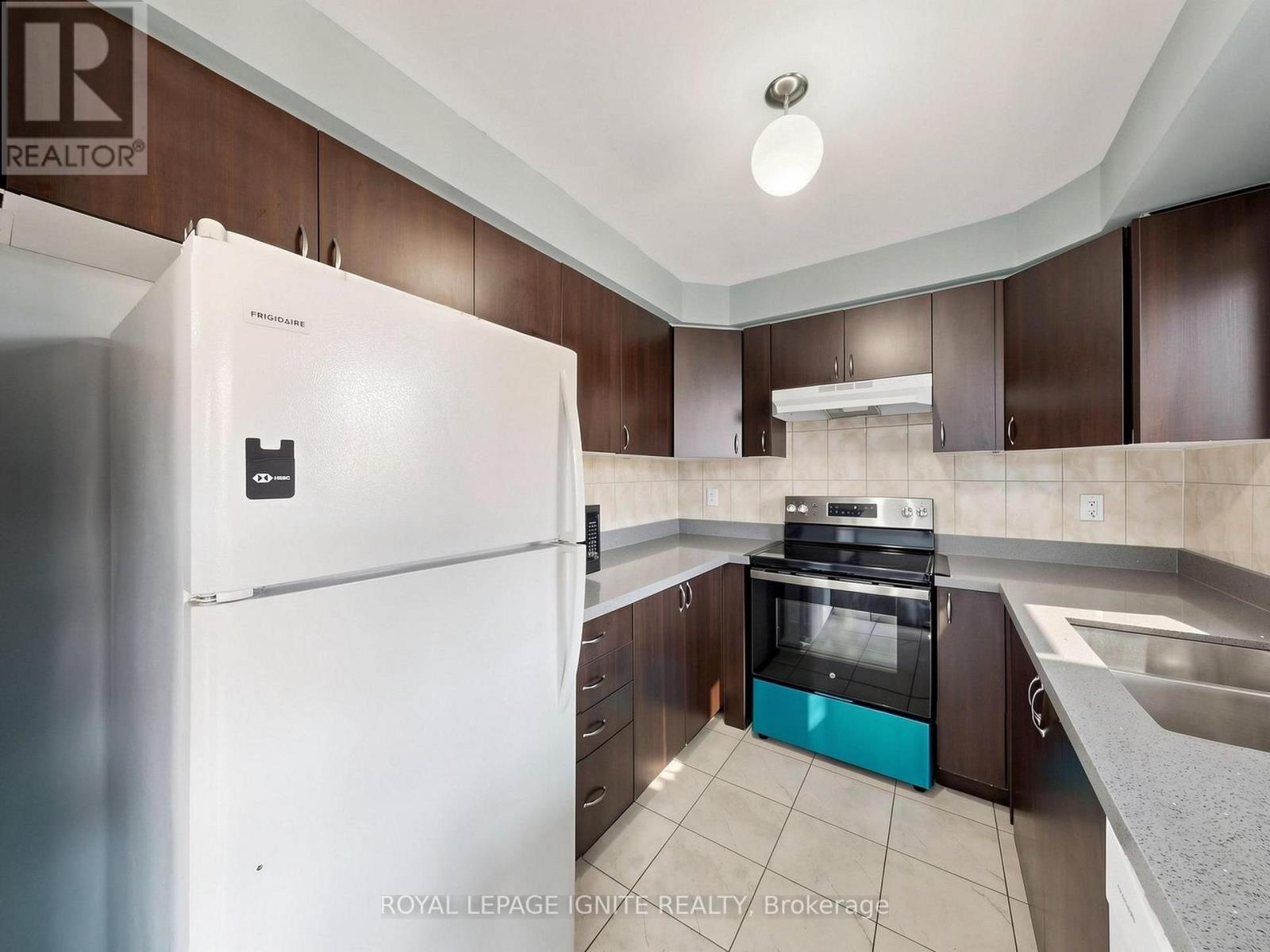 #156 200 VETERANS DRIVE - 13