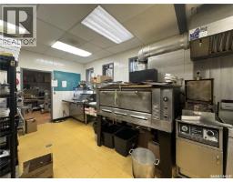 101 Railway Avenue Ne, Watson, SK S0K4V0 Photo 12