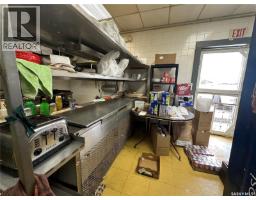 101 Railway Avenue Ne, Watson, SK S0K4V0 Photo 16