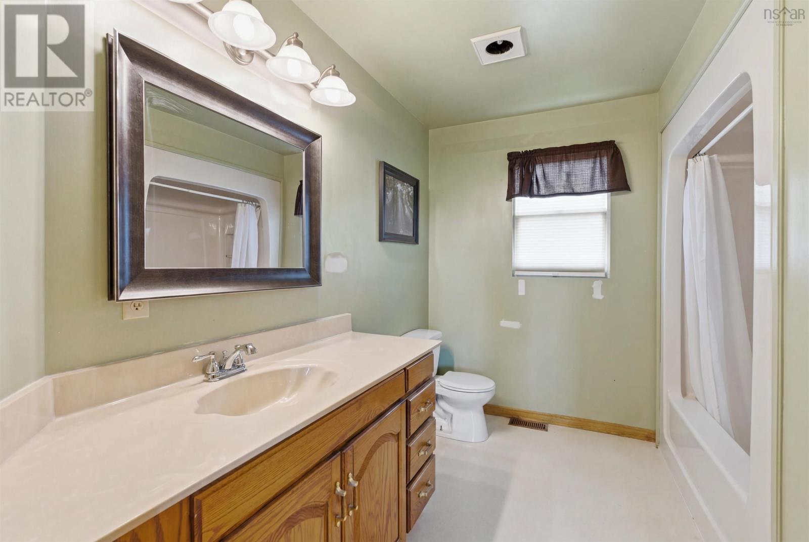 689 Old Greenfield Road - 23