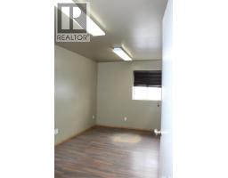 701 37 Highway, Shaunavon, SK S0N2M0 Photo 17